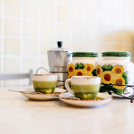 Victoria Apartment ボルディゲーラ エクステリア 写真